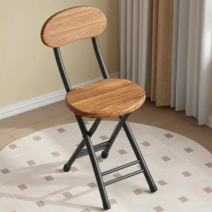 Classic Style Folding Chair with Oval Seat Portable