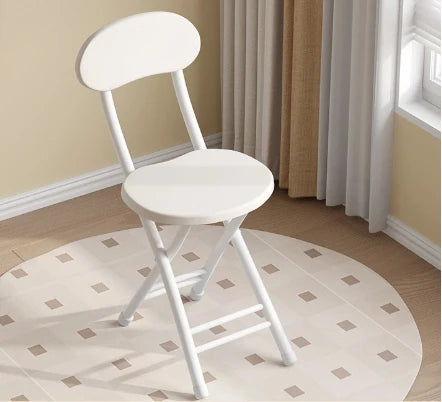 Classic Style Folding Chair with Oval Seat Portable