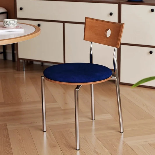 Middle aged dining chairs, household solid wood backrest chairs, internet famous retro chairs, small-sized dining tables, chairs